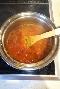 トマトの糠漬けで作るトマトソース