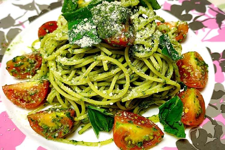 冷製トマトジェノベーゼパスタ レシピ 作り方 By Asamin1029 クックパッド 簡単おいしいみんなのレシピが371万品
