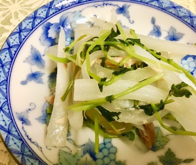 シャリっと大根×豆苗の地中海サラダの写真
