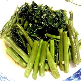 空芯菜のにんにく炒め(^^)♬
