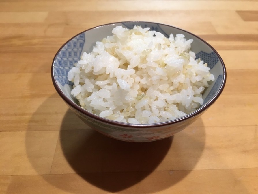 玄米入ご飯の画像