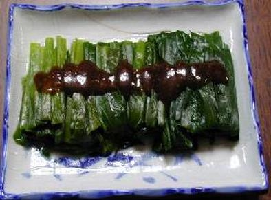 台湾料理　ニラのお浸し・甘みそだれ__Taiwanese dish/Boiled Leek with Sweet Miso Sauceの写真