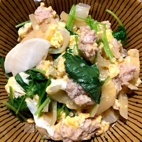 鶏ひき肉の親子丼
