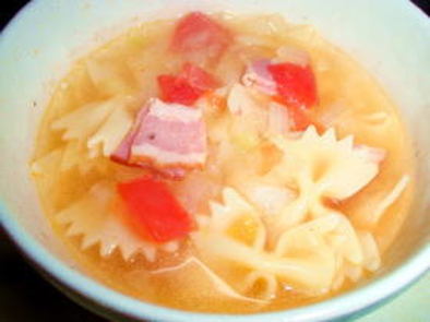 残り野菜のミネストローネ”風”スープの写真