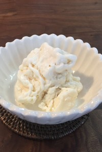 塩レモン豆乳アイスクリーム（乳卵不使用）