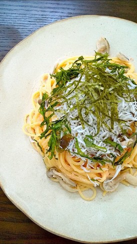 しめじとしらすの明太マヨパスタ