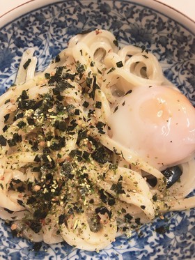 火を使わない☆わさびうどん温玉添え