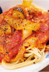 鯖と夏野菜のトマトパスタ