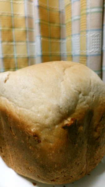 ココナッツミルク食パン(ジャム入り）の画像