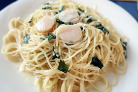爽やか!ホタテと大葉のクリームパスタ