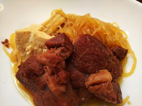 簡単美味・牛すね肉のすき焼き風