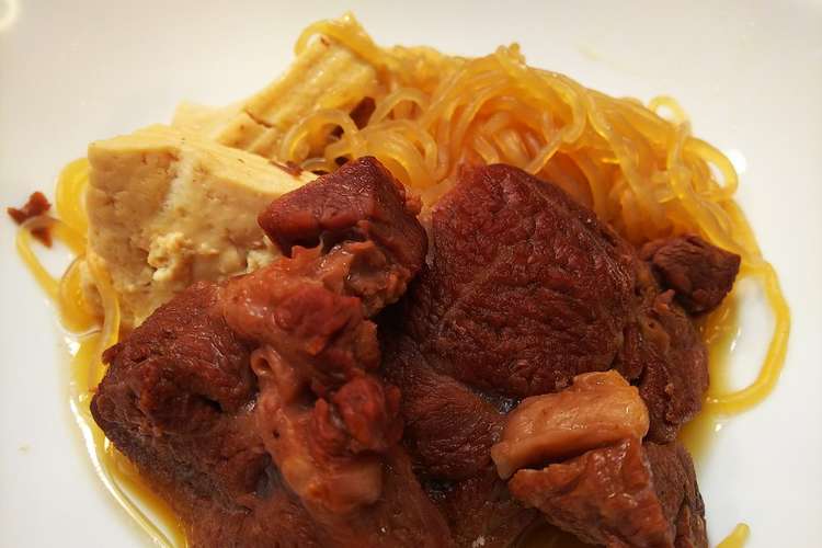 簡単美味 牛すね肉のすき焼き風 レシピ 作り方 By ペチペチペーチ クックパッド 簡単おいしいみんなのレシピが372万品