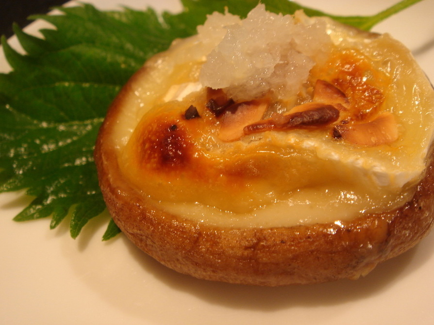 椎茸のカマンベールチーズ焼の画像