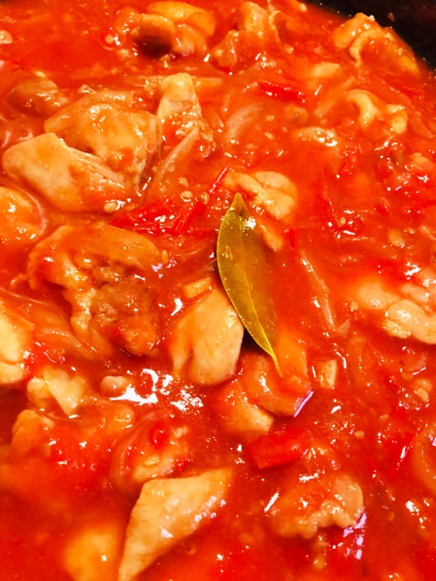 簡単チキンのトマト煮カチャトラ風の画像