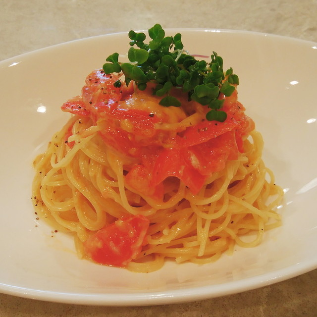 トマトとチェダーチーズパスタ レシピ 作り方 By Kona クッキング クックパッド 簡単おいしいみんなのレシピが379万品