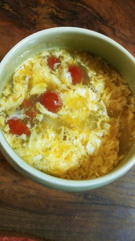 冷凍ミニトマトでスープ