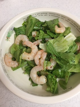 レタスとむき海老のマスタードサラダ