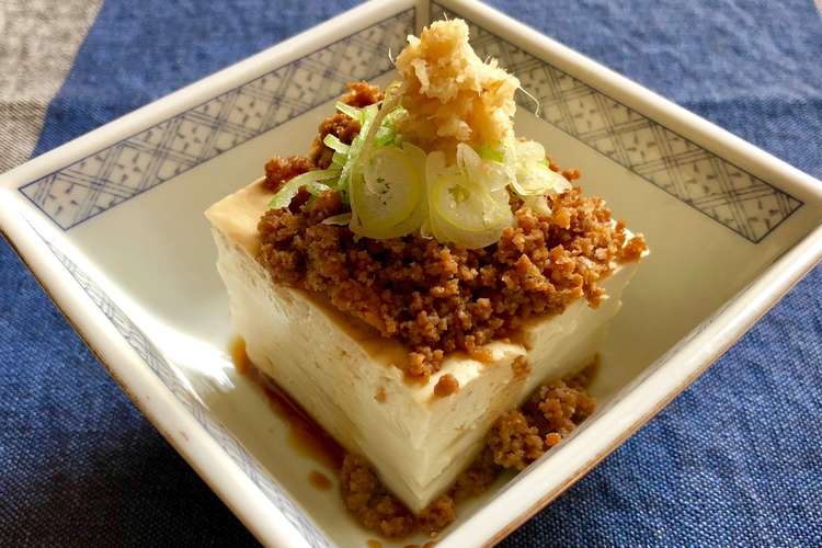 満足 冷奴の肉味噌そぼろ掛け 生姜風味 レシピ 作り方 By お料理ニャロメ クックパッド