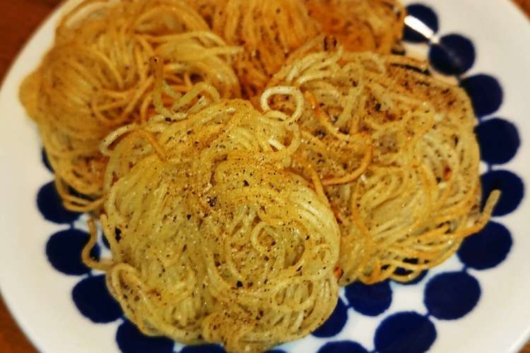残ったそうめんで そうめん煎餅 レシピ 作り方 By Totoyocoo クックパッド 簡単おいしいみんなのレシピが352万品