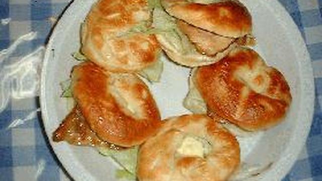 ベーグルサンド Bagel 照り焼きチキン レシピ 作り方 By Maluco クックパッド 簡単おいしいみんなのレシピが360万品