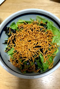 レタスと韓国海苔のサラダ