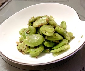 簡単 おつまみ✨そら豆のペペロンチーノ風