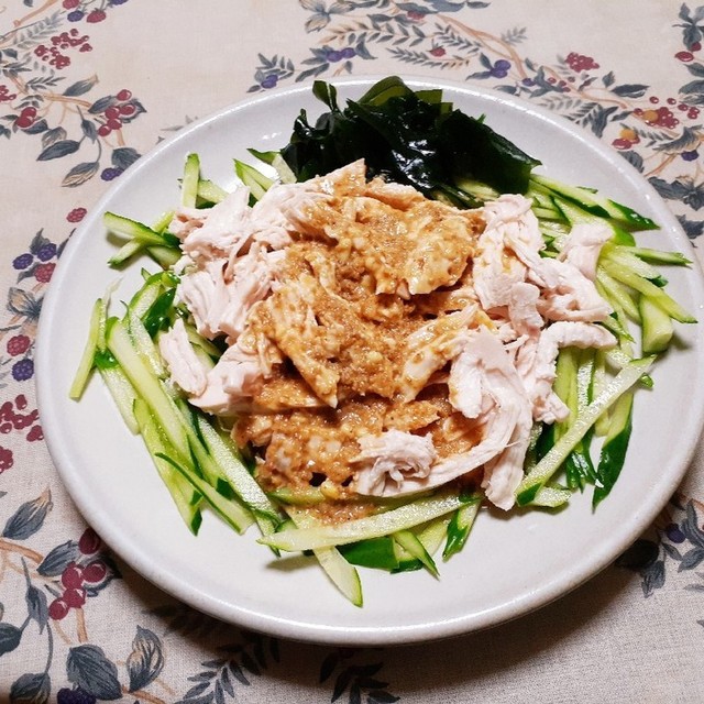 ダイエットに 鳥のむね肉を使って棒々鶏 レシピ 作り方 By 更夜飯店 クックパッド 簡単おいしいみんなのレシピが376万品