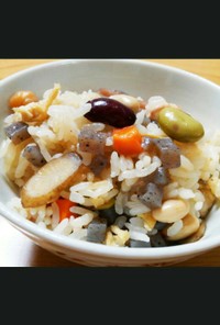 簡単♪お豆と根菜の炊き込みご飯