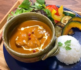 おかわりが止まらない✽バターチキンカレー