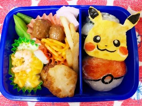 簡単キャラ弁★ピカチュー&ボール