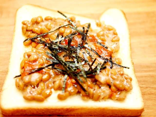 納豆トースト発酵バターとハバネロソース レシピ 作り方 By Chicoo