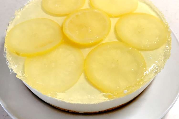 レモンのレアチーズゼリーケーキ レシピ 作り方 By Roll21 クックパッド 簡単おいしいみんなのレシピが367万品