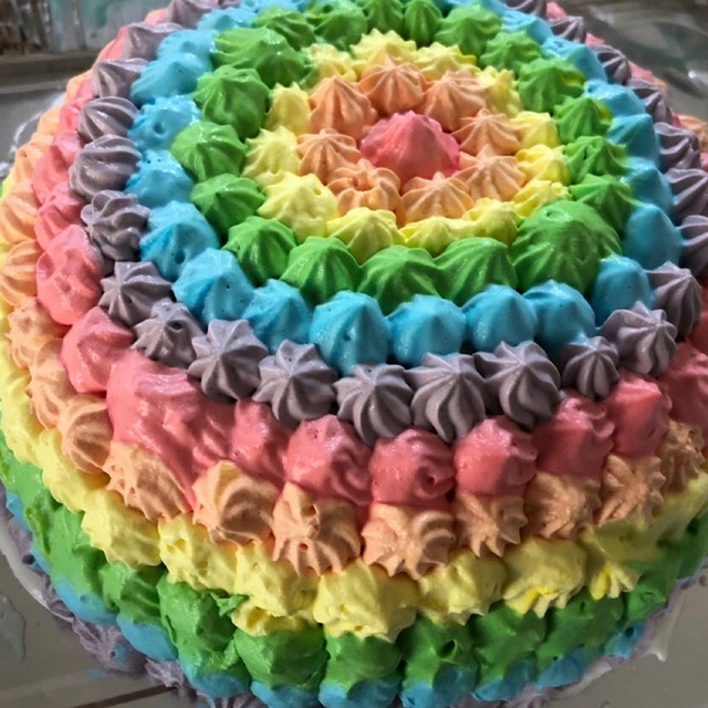 レインボー風カラフルドームケーキ レシピ 作り方 By そらしろう クックパッド