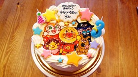 アンパンマンと仲間たちお誕生日ケーキ♡