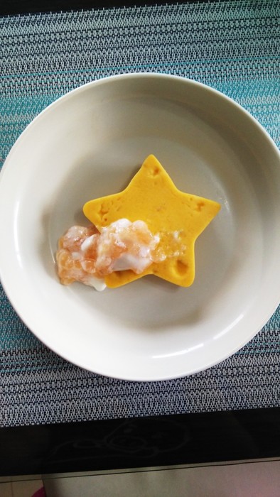 離乳食☆星型プリンパンで１才のお祝い☆の写真