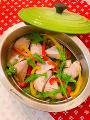 鰤と彩り野菜の重ね蒸しの写真