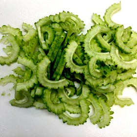 超簡単!ゴーヤの下ごしらえ