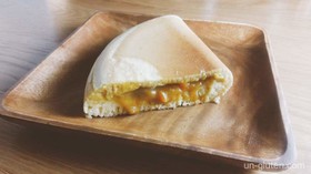 グルテンフリーの揚げない米粉カレーパン