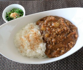 玉葱切らず♪濃厚な玉葱味の煮込みカレー
