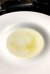 ホワイトコーンスープ