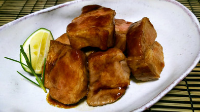 和三盆糖蜜の簡単豚肉の写真