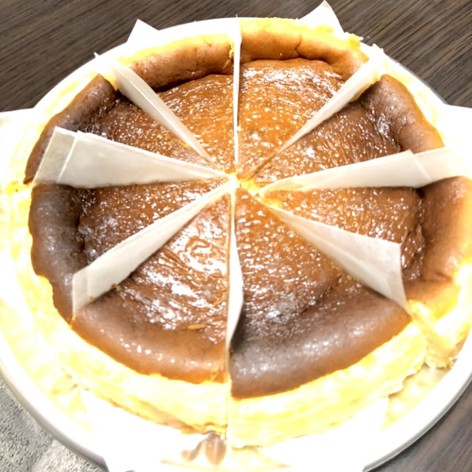バスク風チーズケーキ (18㎝型)