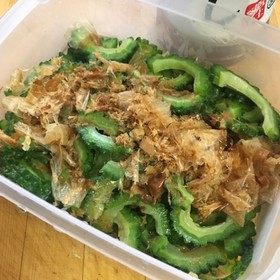 【再利用しやすい】ゴーヤの白だしおひたし