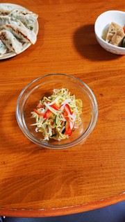 ラー油を使ったもやしの中華風サラダの写真