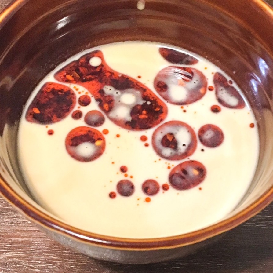 石垣島ラー油風味の胡麻汁(蕎麦つゆ)の画像