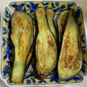 超簡単!焼くだけナスをニンニク生姜醤油で