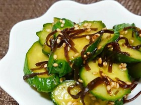 きゅうりと塩昆布のポン酢中華あえ