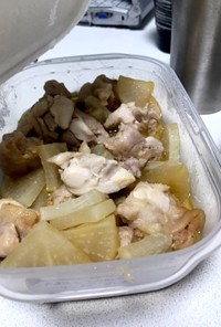 レンジで簡単作り置き鶏モモのバタポン煮