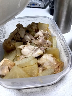レンジで簡単作り置き鶏モモのバタポン煮