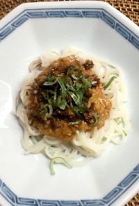 ピリ辛肉味噌坦坦麺